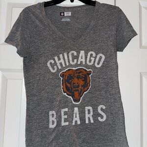 NFL Team Apparel Women's Gray Shirt